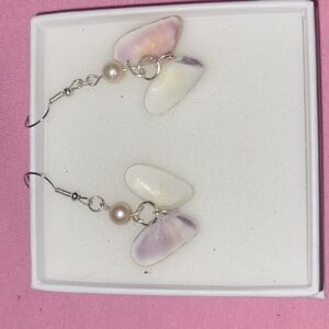 Shell earrings